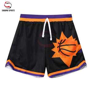 Shorts de basketball personnalisés style streetwear hip-hop, shorts de basketball en mesh personnalisés OEM, shorts de sport pour hommes, athlétiques - Product Image 1
