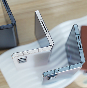 Telefono Cellulare Z Fold 4 F9360 Nuovo di Zecca 12+1TB All'Ingrosso Originale Sbloccato Smartphone 5G Z Fold4 - Product Image 4