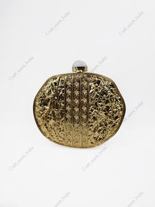 Pochette ronde indienne artisanale en nacre avec cadre en laiton et décorations florales en pierre, sac de soirée de luxe pour femme - Product Image 3