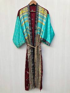 ชุดคลุมกิโมโนผ้าไหมปักลายใหม่สวยงามปี 2026 แขนยาว สไตล์โบฮีเมียน สำหรับผู้หญิง ใส่ไปเที่ยวทะเล ช่วงฤดูร้อน วันหยุดพักผ่อน ชุดคลุมเซ็กซี่สำหรับใส่ไปรีสอร์ท - Product Image 3