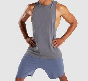 Débardeur de sport personnalisé en coton sans manches pour homme, respirant, ajusté, tricoté, col rond, motif uni, collection été 2026 - Product Image 5