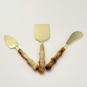 Juego de cuchillos para queso con acabado dorado premium, moderno, con mango de resina, juego de cubiertos para servir queso con acabado dorado de acero inoxidable para el hogar - Product Image 3