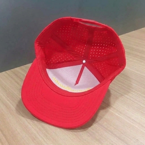 Gorras de Golf de 5 Paneles con Perforaciones Cortadas a Láser, Personalizadas OEM, Visera Precurvada, Bordado Plano, ODM, MOQ Bajo, Fábrica de Gorras - Product Image 5