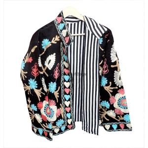 Chaqueta Tradicional Bordada de Corduroy de Algodón Ecológico con Cuello Mandarín y Estampado Floral, Hecha a Mano, para Mujer, Ropa de Otoño - Product Image 3