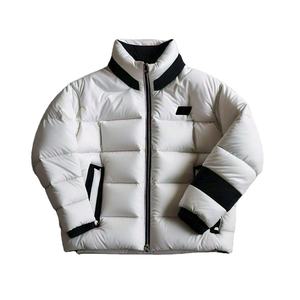 Le Pakistan a fait des vestes bouffantes pour hommes de qualité supérieure à la main respirant Design élégant de haute qualité vêtements d'hiver longs avec décoration en fourrure - Product Image 3