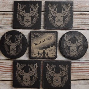 Ensemble de sous-verres en bois d'acajou faits à la main, vente en gros |   Design en relief |   En vrac - Product Image 3