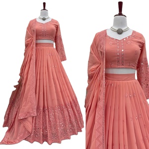 ชุดไมโครเลเฮงกา ไซส์ 44 ผ้าฟูโกร์เจ็ตต์ แบบกลับด้านได้ สำหรับใส่ลำลองหรือทำงาน ตกแต่งด้วยด้ายขนาด 9 มม. พร้อมชุดชอลีด้านใน เหมาะสำหรับงานแต่งงาน/งานดิวาลี ทุกฤดูกาล - Product Image 1