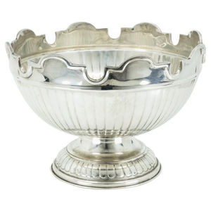 Bol à punch et refroidisseur à vin/champagne sur piédestal, design antique, en argent, fourni directement par l'usine - Product Image 1