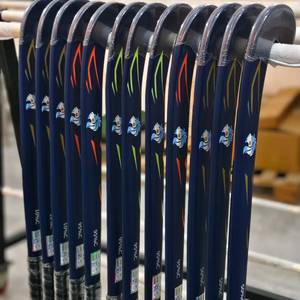 Bâton de hockey sur gazon personnalisé, longueur 36 pouces, fabrication durable - Product Image 1