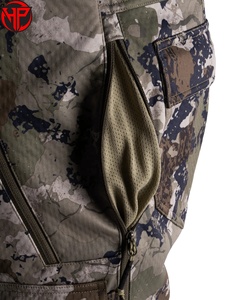 Pantalones de Caza Impermeables Unisex de Alto Rendimiento para Invierno, Diseño de Camuflaje, para Actividades al Aire Libre y Aventuras en el Bosque - Product Image 4