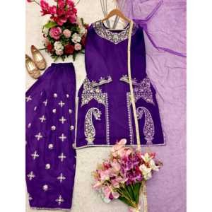 Hermoso conjunto de Dupatta superior y elegante para mujer para fiestas - Product Image 2