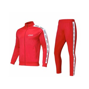 Ensemble de survêtement unisexe rouge streetwear uni avec cordon de serrage, poches latérales, respirant, en polyester, pour l'hiver - Product Image 1
