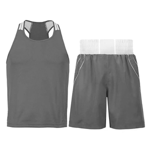 Ensemble débardeur et short gris pour femme, respirant, anti-transpiration, séchage rapide, vêtements de sport MMA, coupe classique - Product Image 1