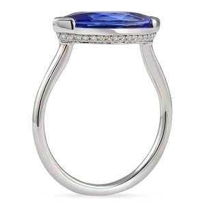Bague de mariage en or blanc 14 carats avec saphir bleu taille marquise et diamant bleu de laboratoire, sertie demi-cerclée, vente en gros - Product Image 4