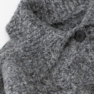 Cárdigan de punto gris para mujer, con botones frontales, tejido de cable, manga larga, cálido y cómodo, estilo casual, top de moda, fabricante mayorista personalizado - Product Image 6