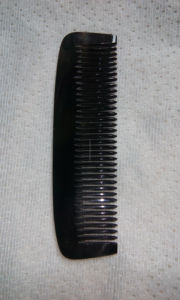 Peigne en corne fait main à partir de corne de buffle à vendre en vrac peigne en corne naturelle en gros pour les festivals et événements vikings - Product Image 5