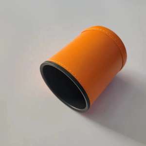 Ensemble de jeu de société personnalisé, boîte à dés en cuir PU, gobelet à dés avec dés - Product Image 3