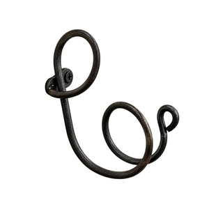 Perchero de pared resistente de hierro negro con múltiples ganchos, organizador de entrada de metal rústico para ropa - Product Image 4