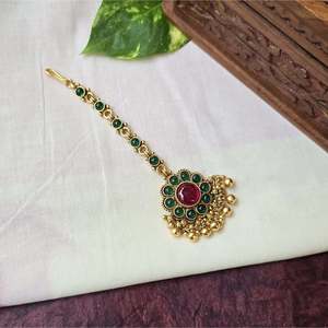 Green Kemp Nethichutti Crown Tiara - Product Image 1