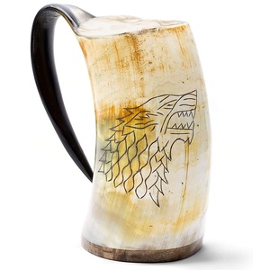 Style nautique Viking Horn Tankard Mug Fait à la main de qualité naturelle Technique sculptée pour servir et boire à la maison Hôtel Restaurant - Product Image 3