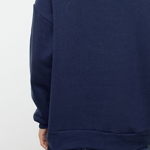 Sudadera de mujer de cuello redondo, forro polar suave, manga larga, estilo casual, cómoda y acogedora, ropa de otoño de ajuste holgado - Product Image 3