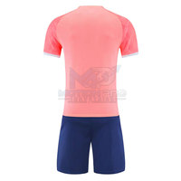 Uniformes de football en gros, design personnalisé disponible, tissu de haute qualité, séchage rapide, respirant, respectueux de l'environnement, adapté aux équipes