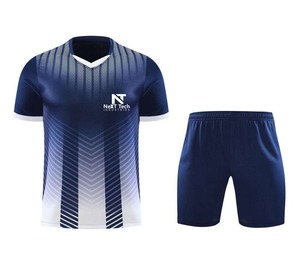 Vêtements de sport confortables pour hommes, uniforme de football 100% polyester, uniforme de football sur mesure pour hommes - Product Image 3