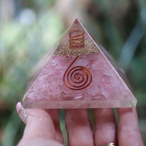 Pirámide de Cuarzo Rosa de Cristal Reiki Orgone Nubian, Escultura para Protección EMF, Sanación, Feng Shui, Gema de Ágata, Decoración Festiva - Product Image 3