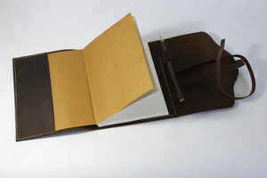 Cuadernos de Cuero A5 Personalizados al por Mayor, Tapa Dura con Cubierta de Cuero de Búfalo Antiguo, Encuadernación Encolada, Diario Recargable - Product Image 5