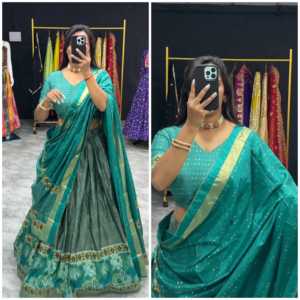 วาลัมชุดโชลีเลเฮนกาไซด์สีแดงพิเศษสำหรับผู้หญิงจาก Navratri นักออกแบบแฟชั่น - Product Image 6