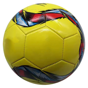 Balón de Fútbol Personalizado, Ligero, Ecológico, Cosido a Mano, con Alta Presión de Aire para Entrenamiento, Disponible en Varios Tamaños y Colores - Product Image 3