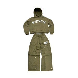 Conjunto Deportivo 07EVEN Verde Oliva, Sudadera con Capucha y Pantalones con Estampado de Letras, Ropa Casual para Adultos, Manga Larga, Corte Holgado - Product Image 1