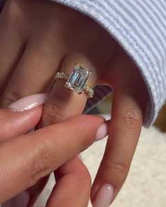 Bagues de fiançailles solitaires en or massif 14K 18K avec émeraude et diamant de laboratoire rond 3 carats, sertis à griffes, bijoux uniques pour mariage et anniversaire - Product Image 2