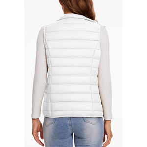 Chaleco acolchado personalizado para mujer con aislamiento de calidad, tela transpirable y estilo cómodo, diseñado para actividades al aire libre en invierno. - Product Image 4
