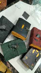 สมุดบันทึกบาฮี ผ้าพิมพ์ลายบล็อกแบบดั้งเดิมของอินเดีย เครื่องเขียนทำมือสำหรับของขวัญและขายต่อ เหมาะสำหรับของขวัญแฮนด์เมดที่ไม่เหมือนใคร - Product Image 4