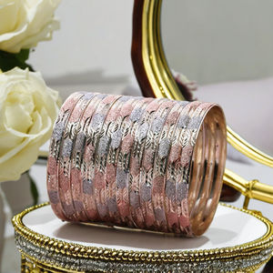 กำไลทองเหลืองชุบ 3 สี, กำไลทองเหลืองลาย 3 สี, กำไลทองเหลือง, กำไลแฟชั่น, กำไลหรูหราสามสี - Product Image 4