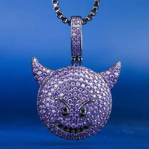 Colgante Personalizado de Oro Negro con Emojis de Diablo Morado, Joyería Iced Out, Colgante con Diamantes Personalizado, Joyería Hip Hop - Product Image 5
