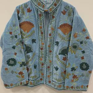 Top Product Wholesale Suzani Embroidered Velvet <b>Jacket</b> Women <b>Short</b> Winter Coat Button Bohemian Bomber <b>Jacket</b> Factory Price - Product Image 4