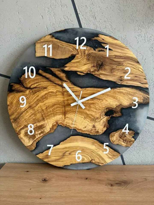 Horloge de bureau artisanale en bois de burl avec résine époxy nacrée, petite horloge silencieuse de table avec base en bois pour cadeau de bureau de luxe - Product Image 6