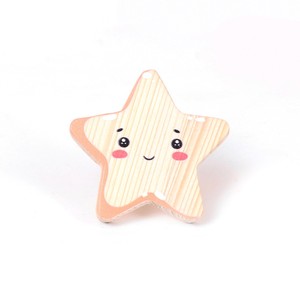Boutons de meuble en bois de pin faits à la main, forme étoile, modernes, en bois naturel, pour tiroirs, poignées de commodes, poignées de placards, poignées de cuisine - Product Image 1