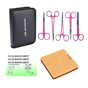 Kit d'enseignement médical d'outil de ciseaux d'aiguille de coussin de formation de modèle ensemble de 6 instruments médicaux de kit de pratique de Sture équipements médicaux - Product Image 1