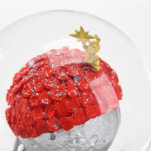 Globe à neige au design traditionnel - Product Image 2