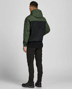 OEM Custom Double Layer Camo and Blank Windproof Zip up Nylon Running Sports Windbreaker Jacket for Men - Product Image 4