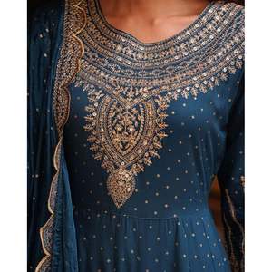 Precioso vestido de noche de fiesta de diseñador con Pent y Dupatta elegante para ocasiones especiales - Product Image 1