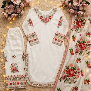 Ensemble Kurti et Palazzo en Georgette Lourde Brodé pour Femme avec Dupatta à Imprimé Numérique – Tenue de Soirée - Product Image 4