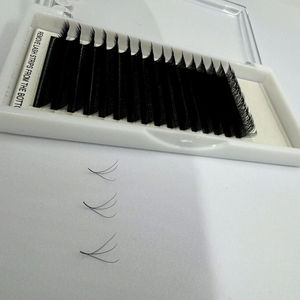 Cajas para Pestañas con Logotipo Personalizado, Extensiones de Pestañas en Forma de YY, 0.07mm C-D, Longitud Mixta de 8-15mm, PBT Coreano, Negro Mate, Pestañas de Volumen - Product Image 1