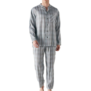 Ensemble pyjama à manches courtes pour hommes, vêtements de nuit légers d'été, vêtements de maison doux, vêtements de détente en deux pièces, mélange de coton respirant - Product Image 1
