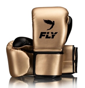 Ensemble de sparring MMA et boxe sur mesure en cuir de vachette véritable avec sangle réglable, comprenant des gants de boxe, un protège-tête et une protection inguinale - Product Image 6