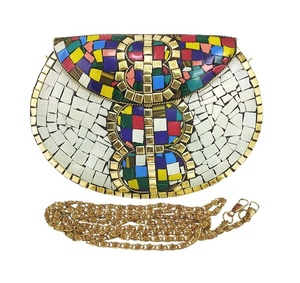 Venta caliente artesanías de lujo mejor calidad mosaico blanco con cuentas embrague de mujer señora cadena hombro bolso de noche para fiestas de boda - Product Image 1