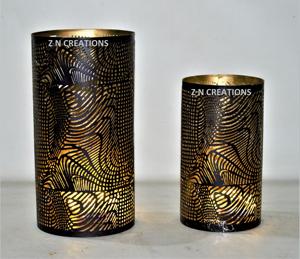 เชิงเทียนโลหะสไตล์โมเดิร์น - Product Image 1